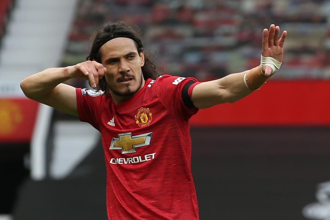 "El entorno de Cavani ha hablado con el Sevilla"