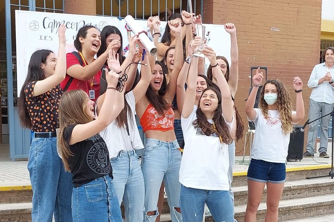 El IES Majuelo de Gines, subcampeón nacional de la Copa Colegial de baloncesto