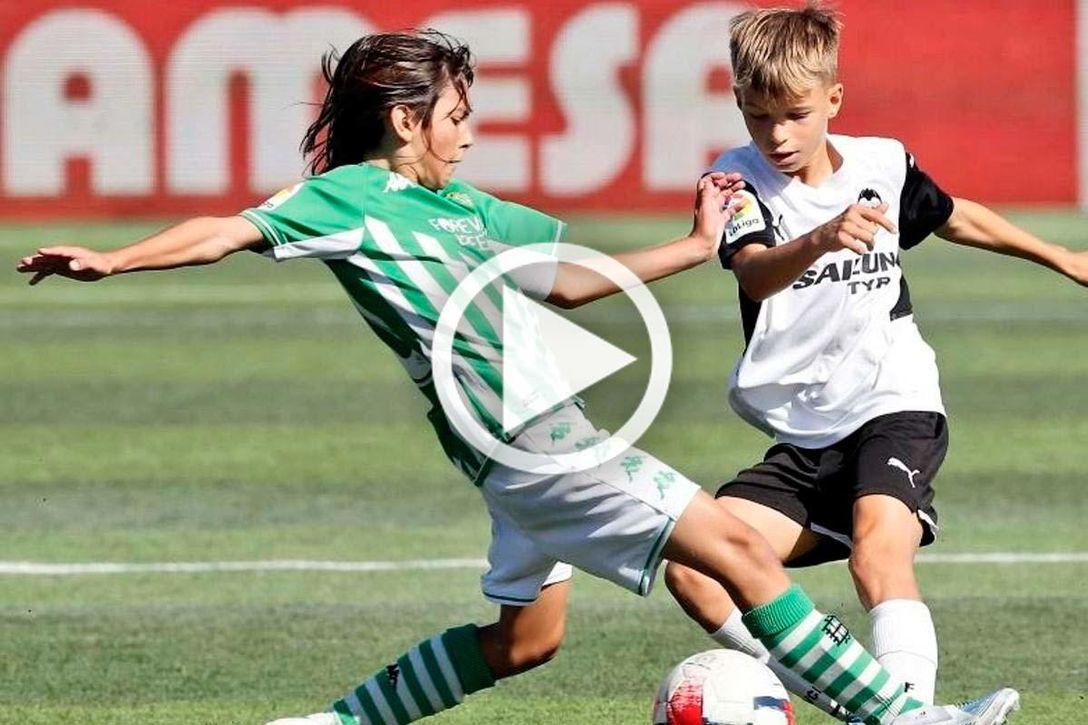 Un error evita una histórica final para el Betis (video)