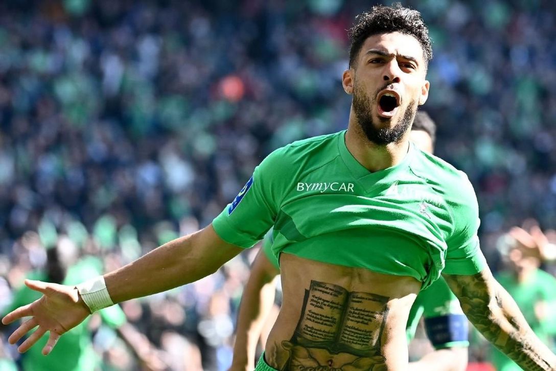 Bouanga, un viejo deseo para la banda izquierda, a 'precio de saldo'