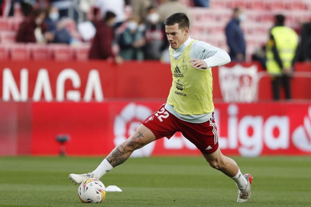 La maniobra que maneja el Celta para quitarse la ficha de Santi Mina, quien se enfrenta a cuatro años de cárcel