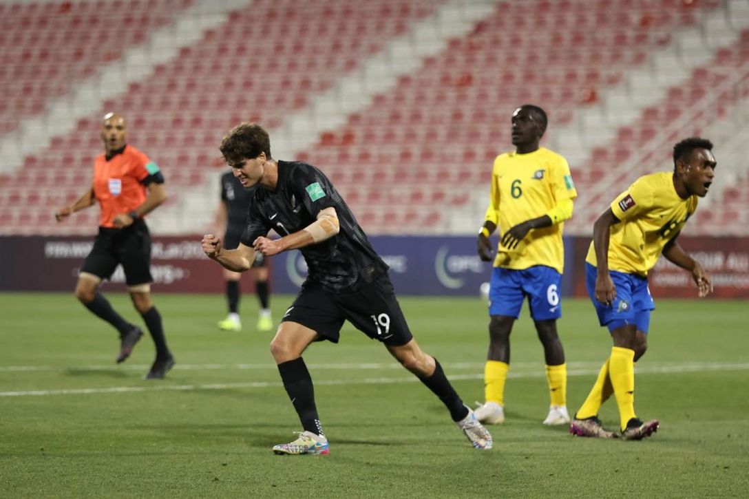 El Sevilla espiará a Garbett en el Nueva Zelanda-Costa Rica