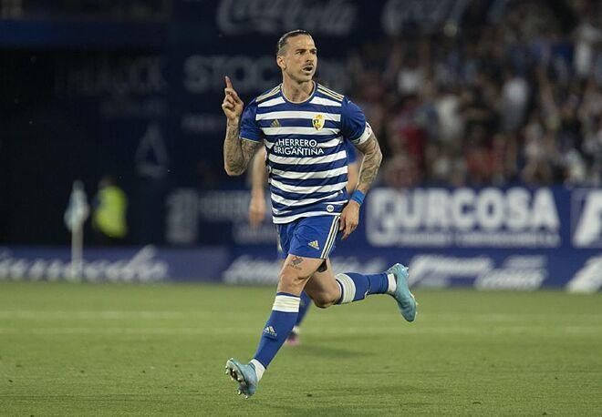 Ofrecido al Granada, vuelve a reactivarse el interés tras decirle "no" al Sporting