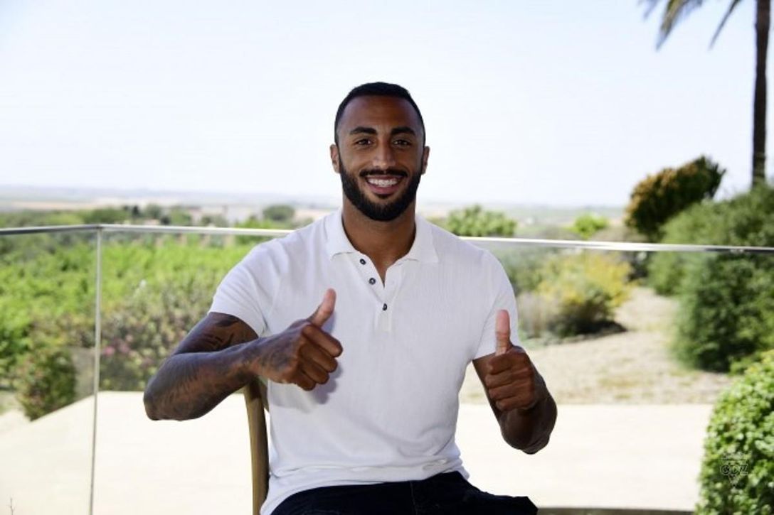 Carlos Akapo habla, y su futuro sigue sin aclararse...