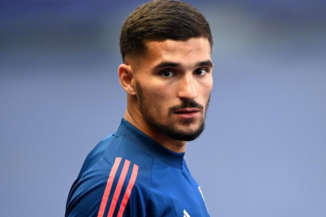 La historia interminable ejemplificada en Houssem Aouar
