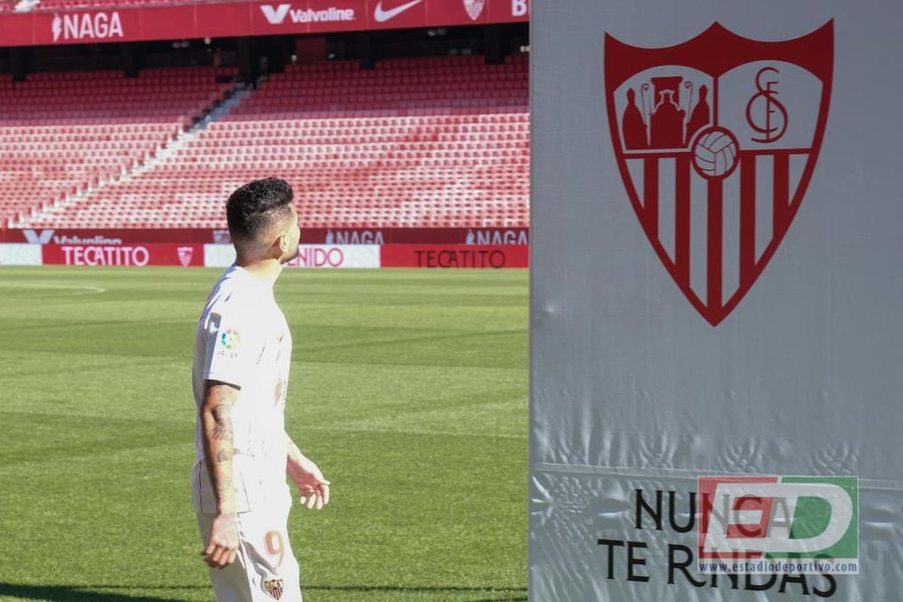 El Tecatito refleja la ambición del Sevilla: "Es un sueño"