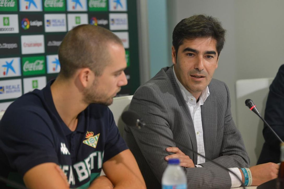 El Betis anuncia un reencuentro estival con Pau López