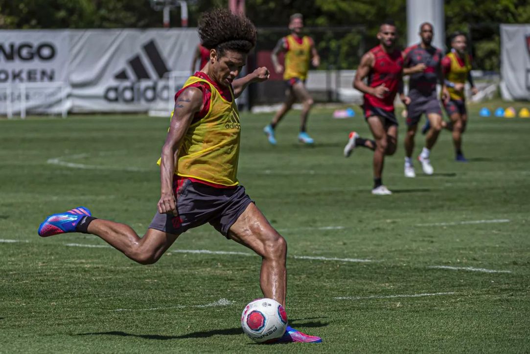 Jorge Jesús se sale con la suya y tendrá un timonel que conoce y habla su idioma: Willian, casi hecho