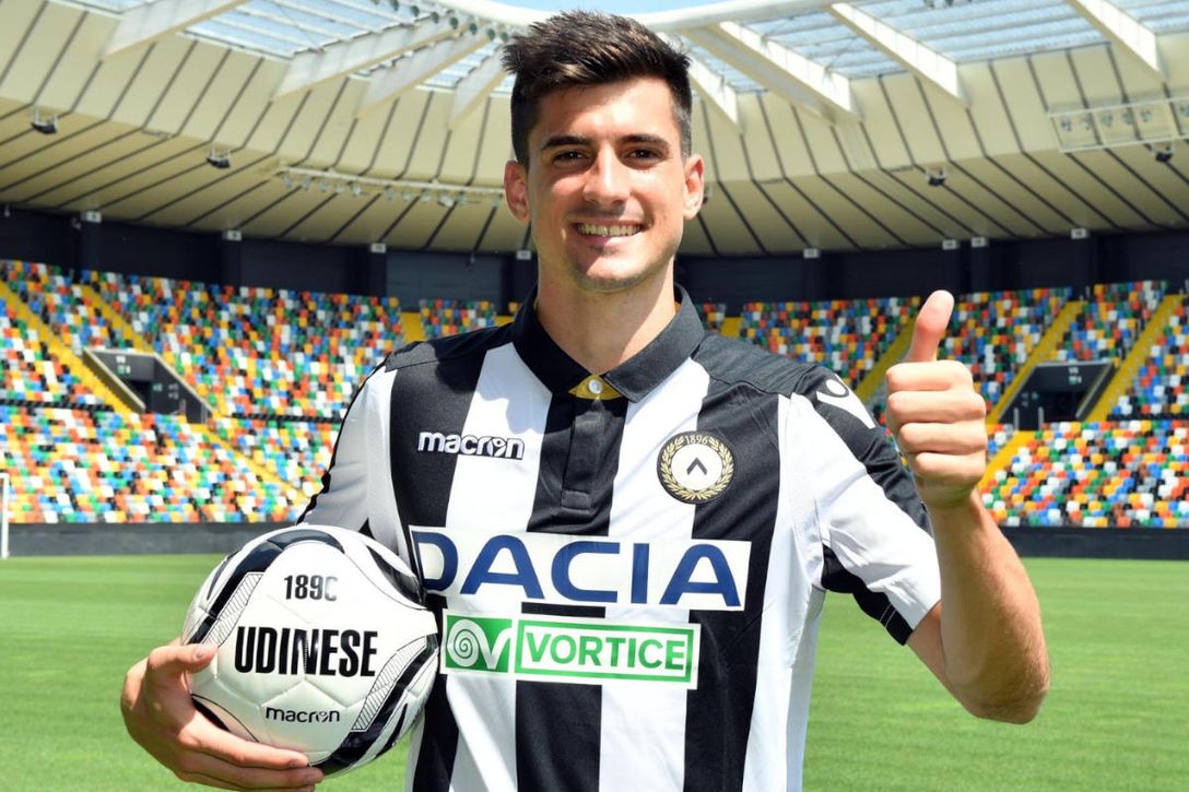 Llegó a Europa hace cuatro años y quiere encontrar su sitio; Almería y Cádiz se han interesado por este delantero argentino