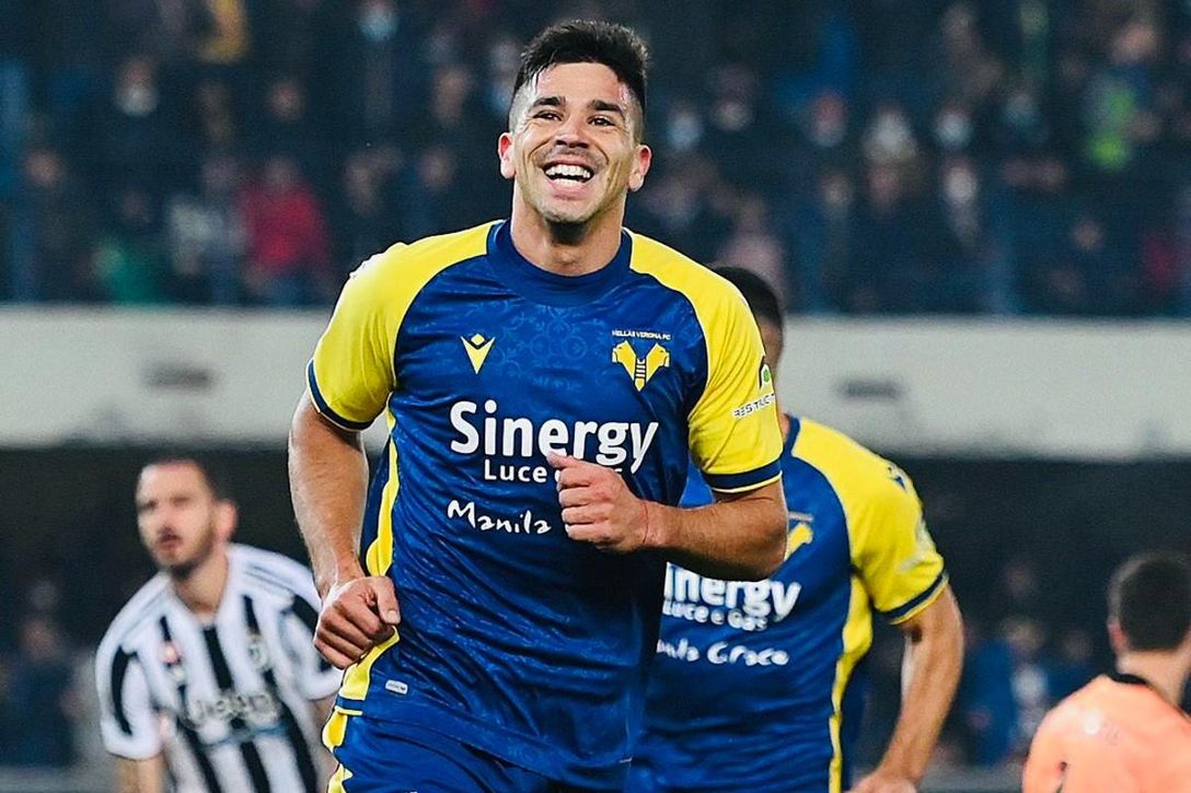 Las conversaciones de Monchi por el Cholito y lo que el Hellas pide por su fichaje