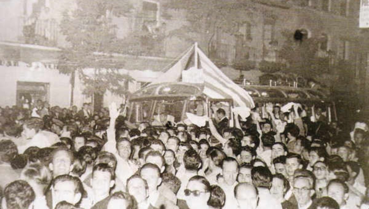 Celebración del ascenso a Segunda División en 1954