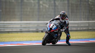 La nueva estrella de MotoGP arrasa en Superbikes 