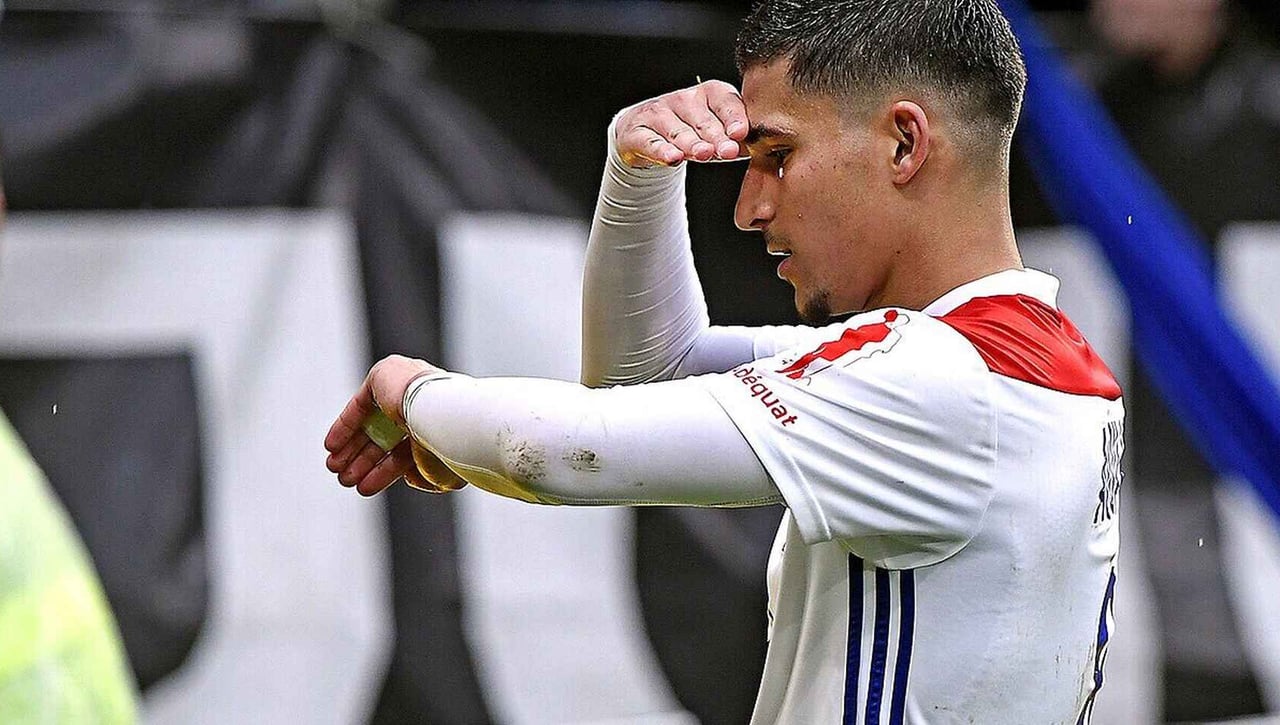 El sueldo que pide Houssem Aouar al Betis
