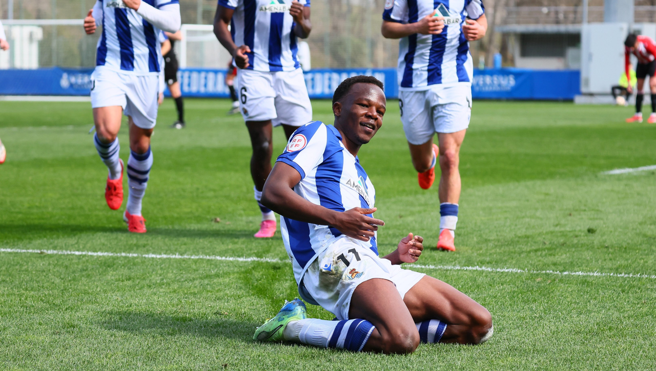 Ochieng debuta con la Selección de Kenia mientras deslumbra en el Sanse