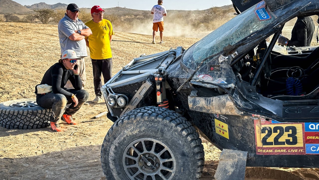 Laia Sanz, susto y adiós al Dakar