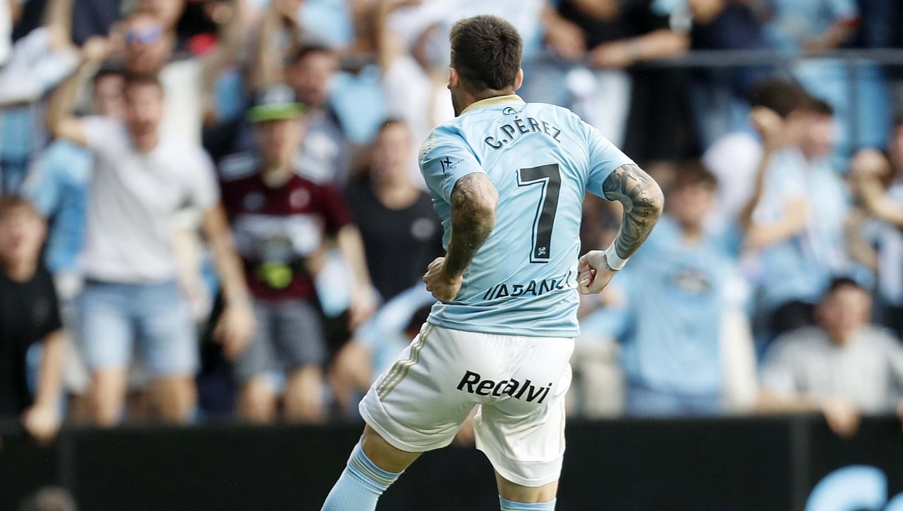 La Roma rechaza la primera oferta del Celta por Carles Pérez