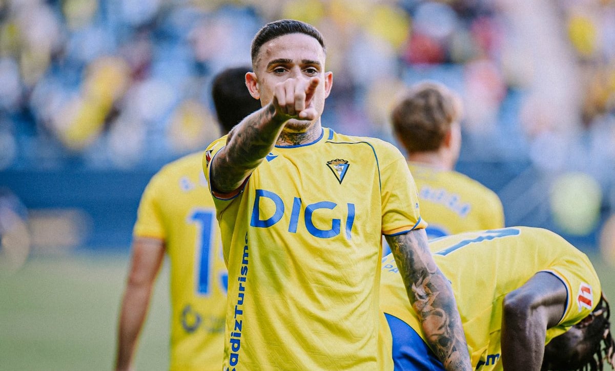 Jornada 18 de LaLiga Hypermotion 2025-26 | Partidos, horarios y dónde ver en TV la Segunda división en vivo online