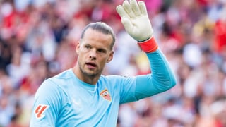 Zanja el debate en el Sevilla: "No es fácil para Nyland"