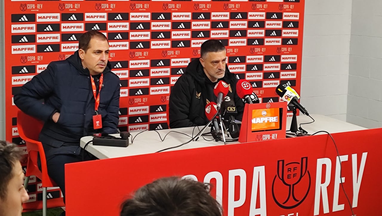 García Pimienta lanza un mensaje a Stanis Idumbo y Barco