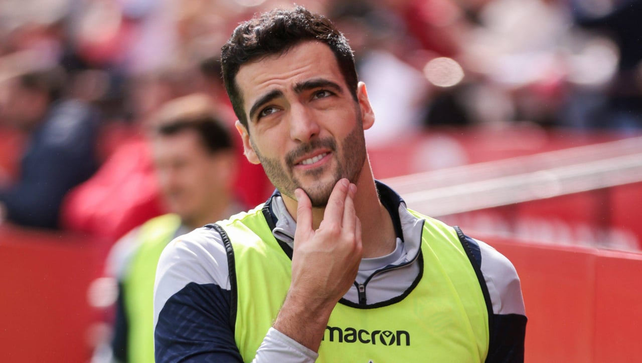 Encerrona a Mikel Merino hasta que renueve