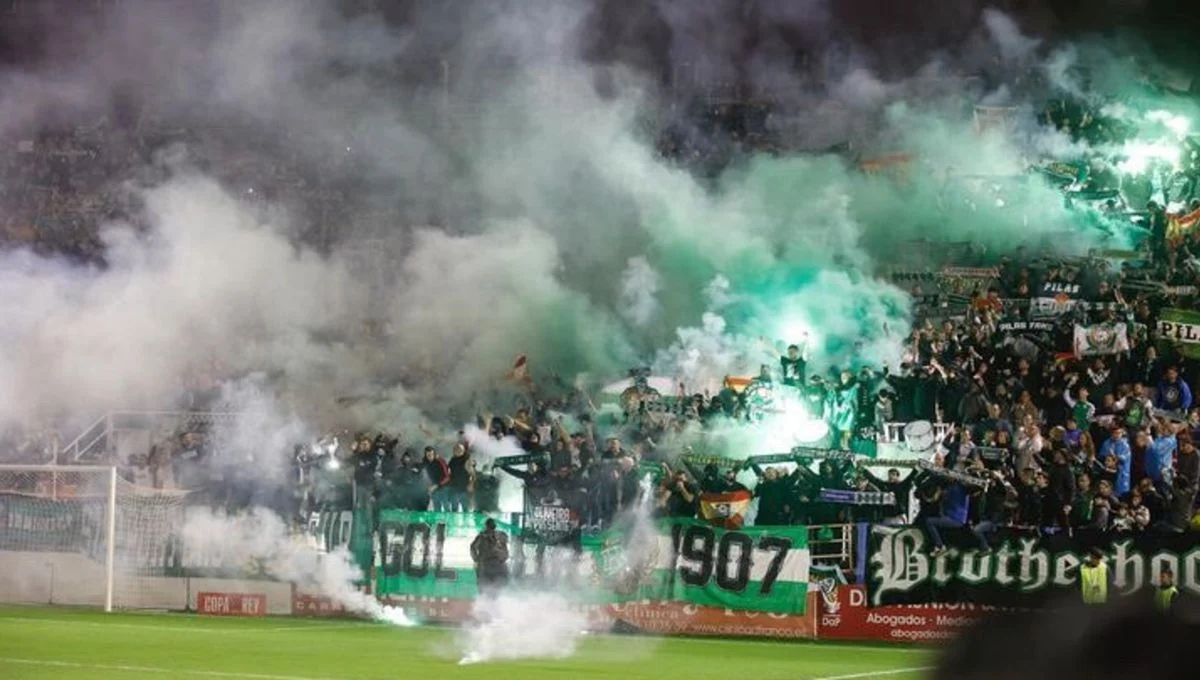 Tras la polémica con las entradas, el Villanovense - Betis se blinda por el aluvión de ultras béticos