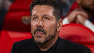 Se le acumulan los problemas a Simeone