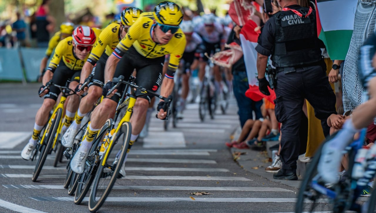 Vuelta a España 2025 | Etapa 17, recorrido, perfil, horarios y donde ver en TV hoy la etapa entre O Barco de Valdeorras - El Morrederoj 
