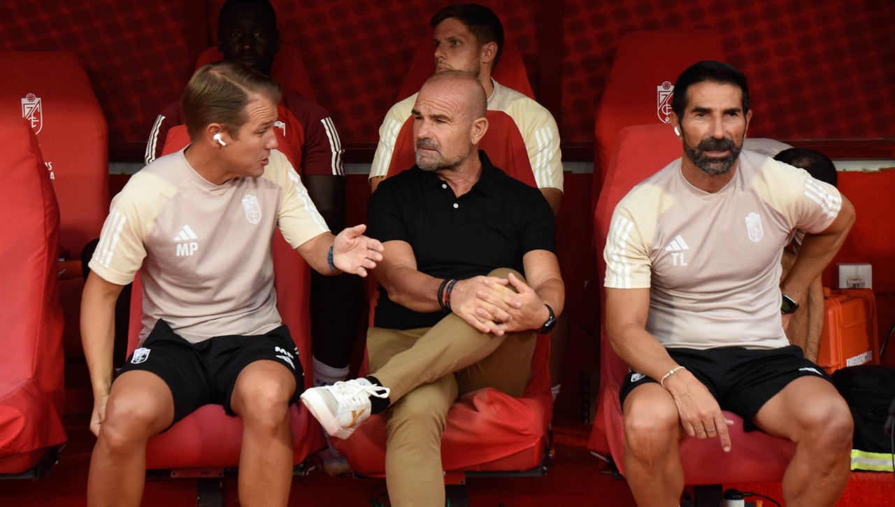 Los dos técnicos que ya se han ofrecido al Granada para sustituir a Paco López 