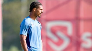 El vendaje de Badé acapara todas las miradas en la víspera