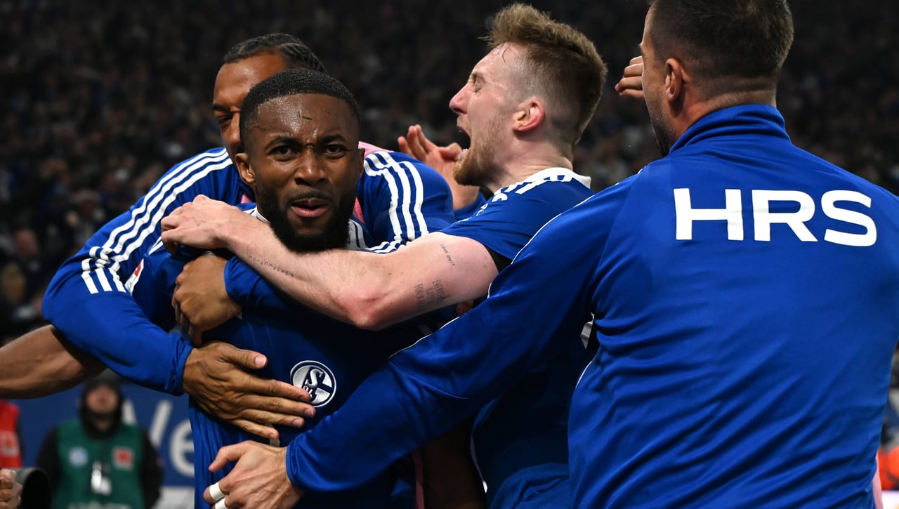 Vinculan al Sevilla con el delantero Moussa Sylla