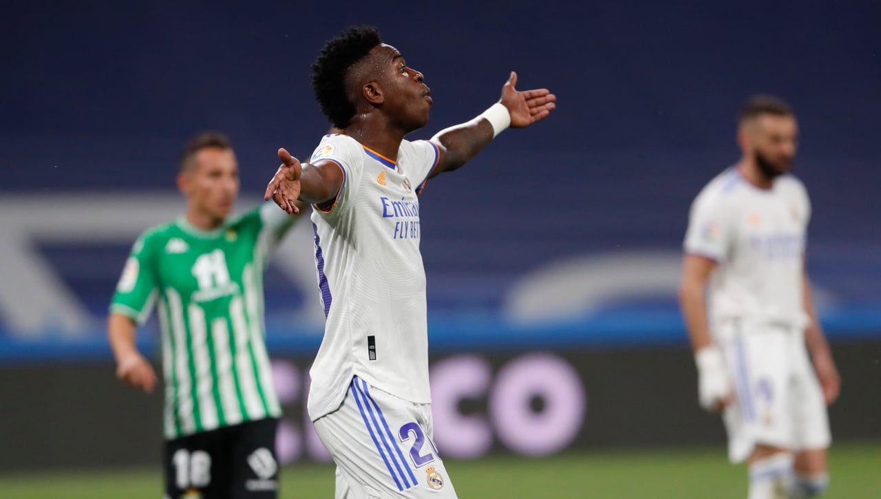 La defensa a Vinicius que nunca ha recibido Fekir