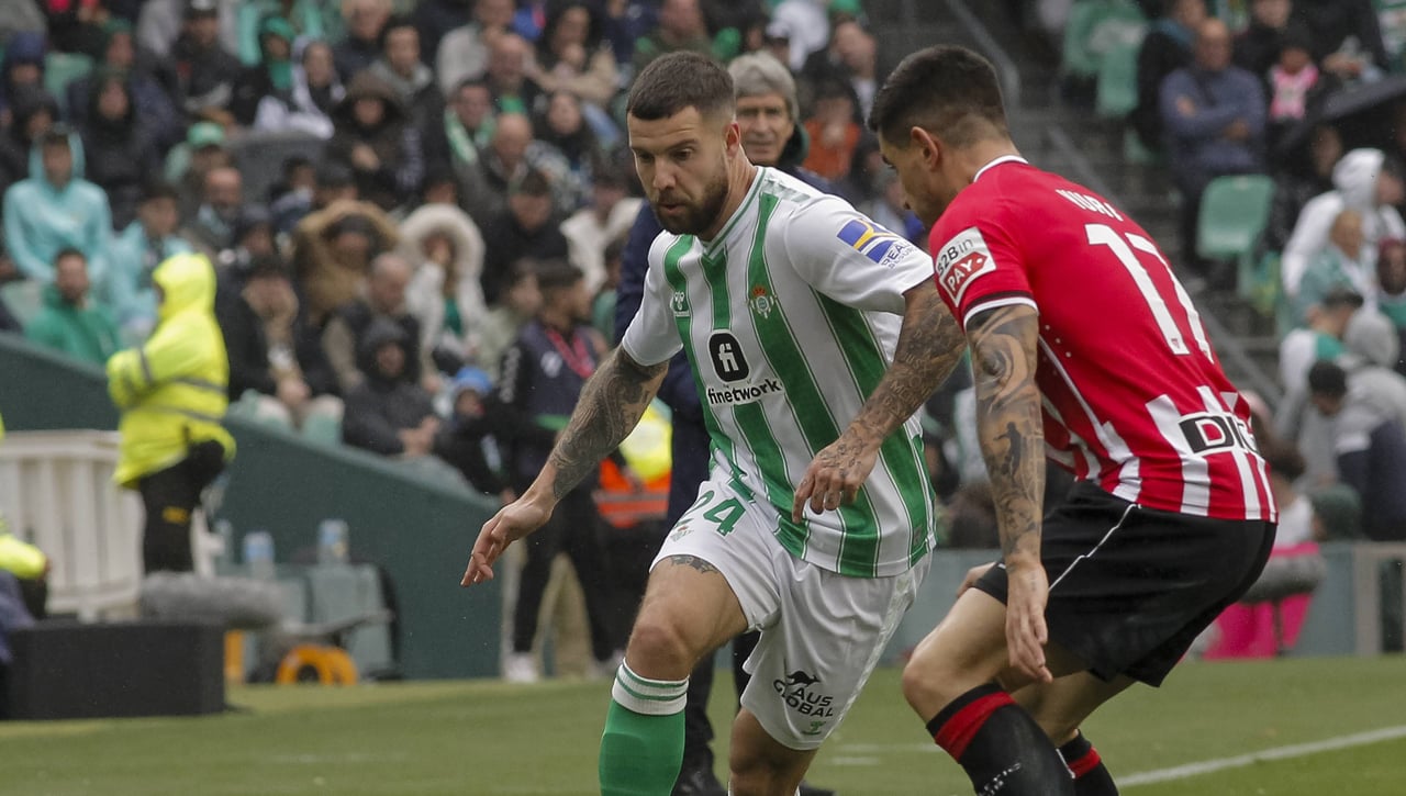 El estado de Aitor Ruibal preocupa y Ayoze se apunta