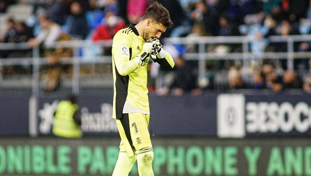 Oficial: Nuevo relevo en la portería del Granada