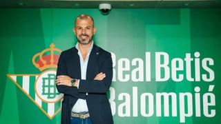 Varios clubes europeos tientan a Manu Fajardo, cotizadísimo director deportivo del Betis  