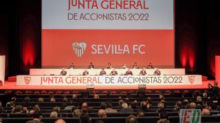 La Junta de Accionistas del Sevilla, en directo