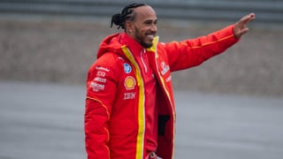 El primer 'incendio' de Hamilton con Ferrari