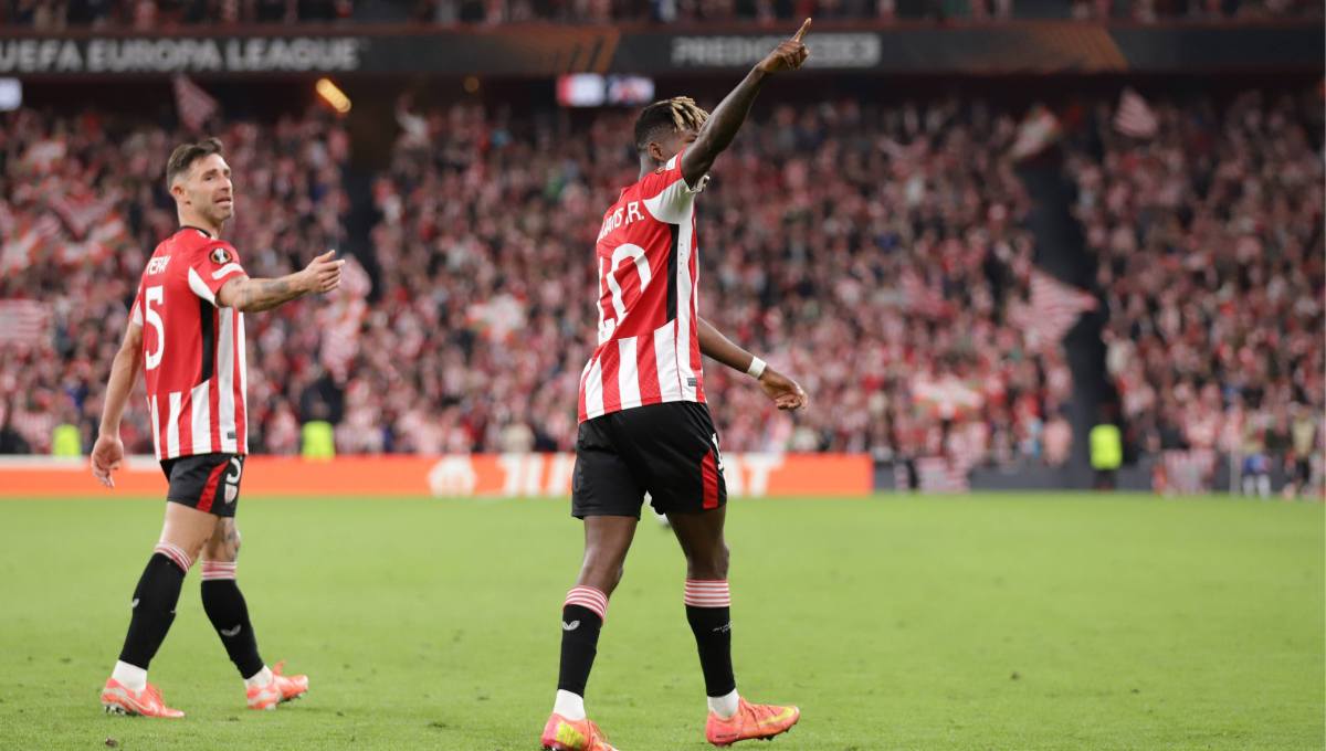 Nico Williams, a prueba contra el Manchester United