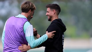 Álex Moreno vuelve a casa, ofrece un consejo y nunca lo oculta: "Dejé aquí mi corazón"