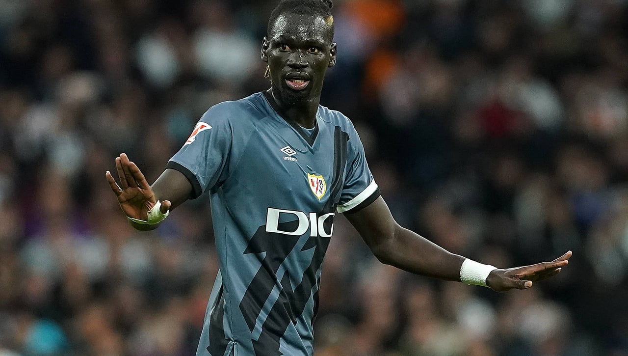 Preocupación por la lesión de Pathé Ciss, pendiente de pruebas