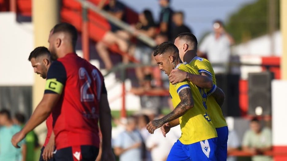 'Manita' del Cádiz en el primer amistoso de la pretemporada