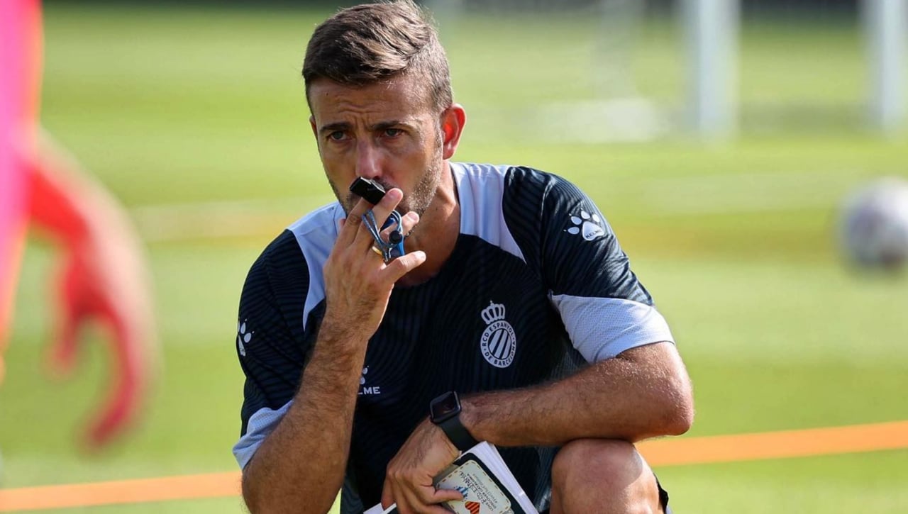 Luis García se pone serio y avisa a sus jugadores