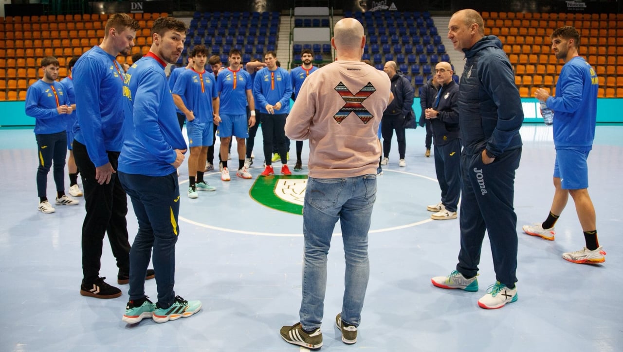 Los Hispanos inician la concentración para el Europeo con un plan marcado: "Siempre debe haber una mezcla de experiencia e ilusión"