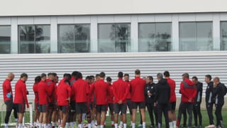 Badé, En-Nesyri y Juanlu, bajas en el entrenamiento de este jueves