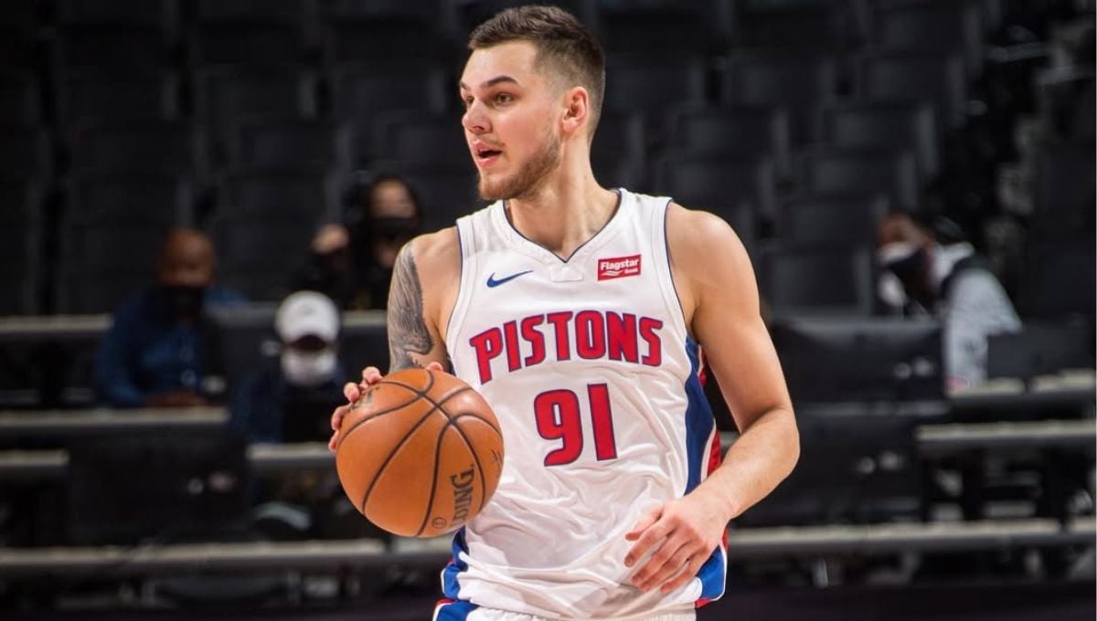 El Real Madrid le disputa un fichaje al Barça 