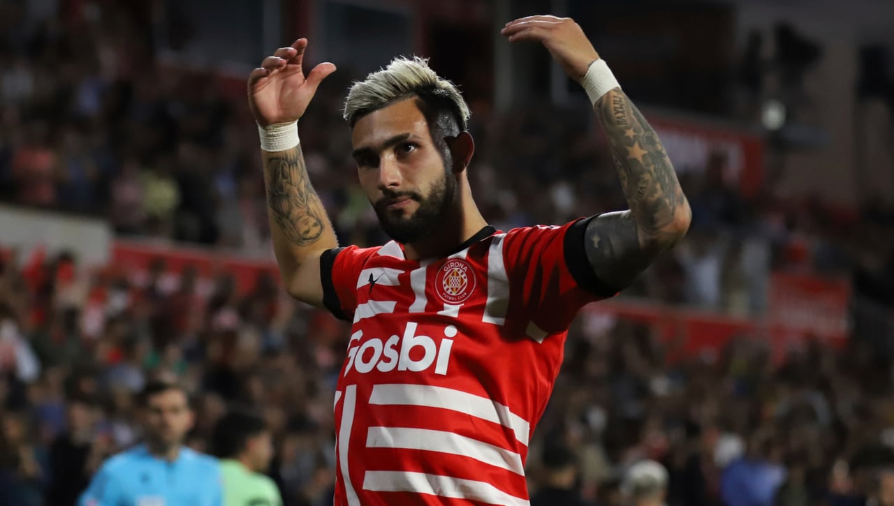 El Benfica aumenta la competencia del Sevilla por el Taty Castellanos 