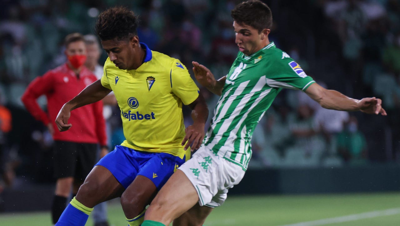 El Real Zaragoza quiere este fichaje de Primera División tras cerrar a Edgar Badía