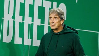 Pellegrini confirma pésimas noticias con Cucho, revela la molestia de Antony y señala la baja obligada en la lista europea del Betis