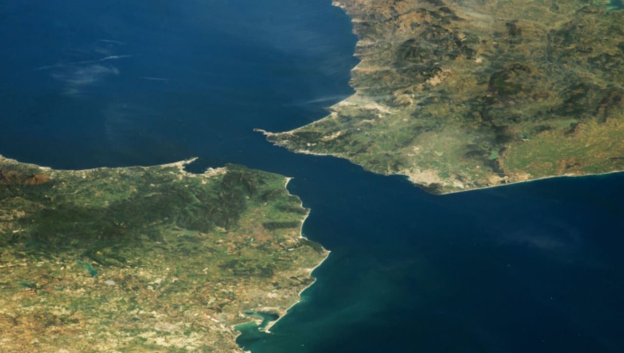 El adiós al Estrecho de Gibraltar pone en alerta a España y Marruecos