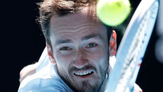 Daniil Medvedev la lía en el Open de Australia