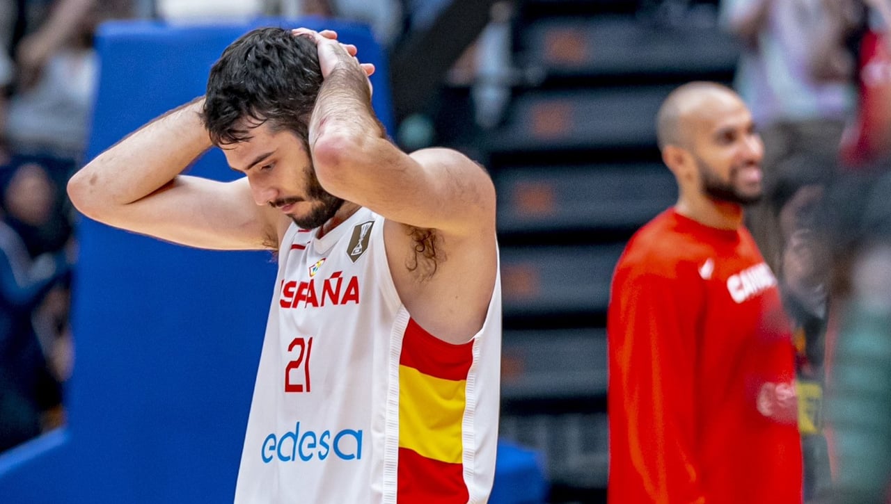 Duras palabras de Abrines contra los árbitros